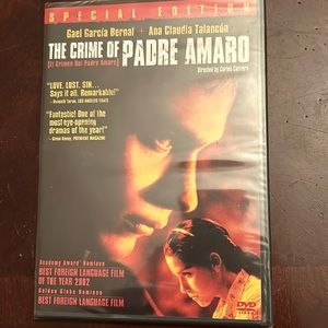 💿 vintage never opened crimes of Padre Amaro, still in the packaging.Buy1 get 2